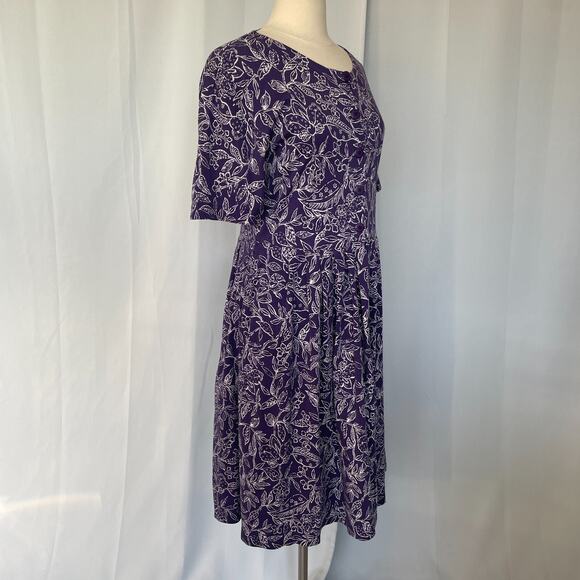 Vintage Midi Dress Size Medium Petite Purple White Floral A Line Button Cottage - Picture 6 of 15